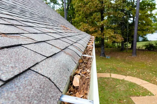 Residential gutter cleaning in Peachtree Corners, GA
