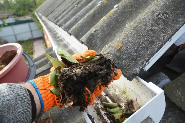 Our straightforward approach to gutter cleaning