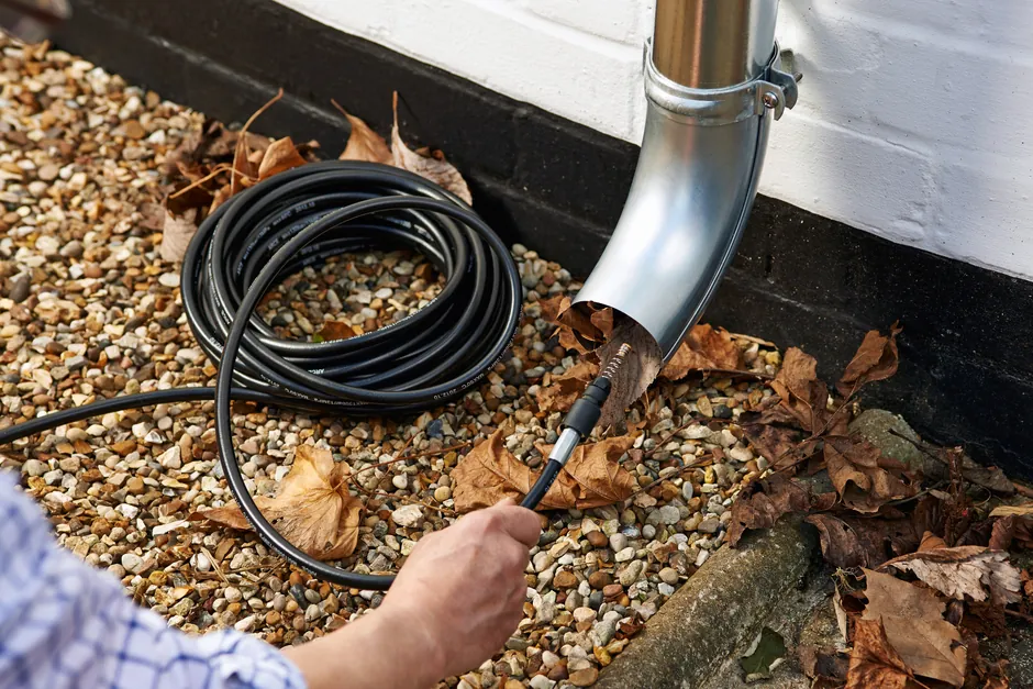 Downspout clearing and flushing in Johns Creek, GA